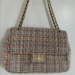 Beautiful large tweed Karl Lagerfeld shoulder Bag!